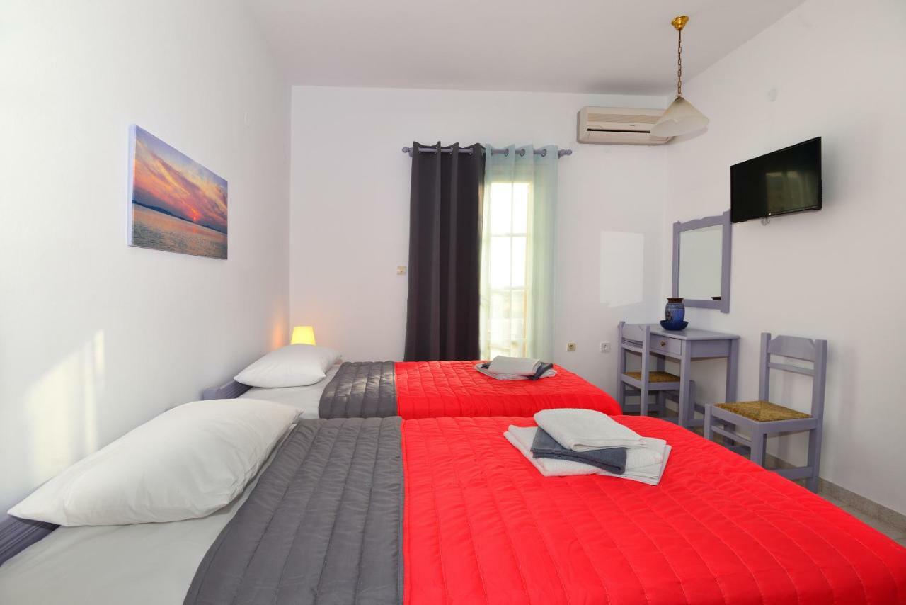 Seagull Rooms Galissas Bagian luar foto